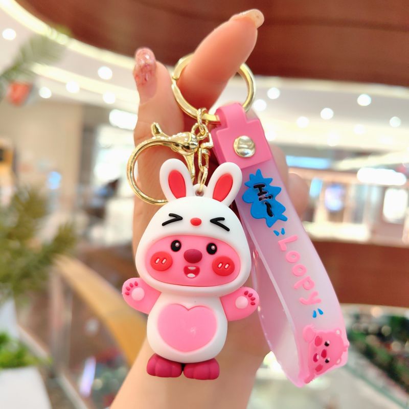 New Cute Pvc Little Beaver Keychain Pendant Cartoon Doll Car Key Chain Hanging Ornament Small Gift Wholesale