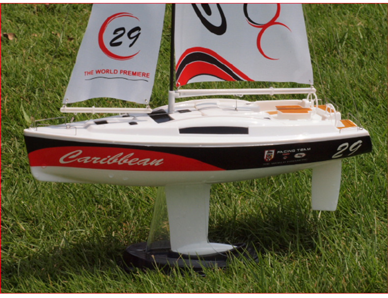 新款加勒比海微型遥控帆船仿真动力竞技航海遥控船比赛专用模型船