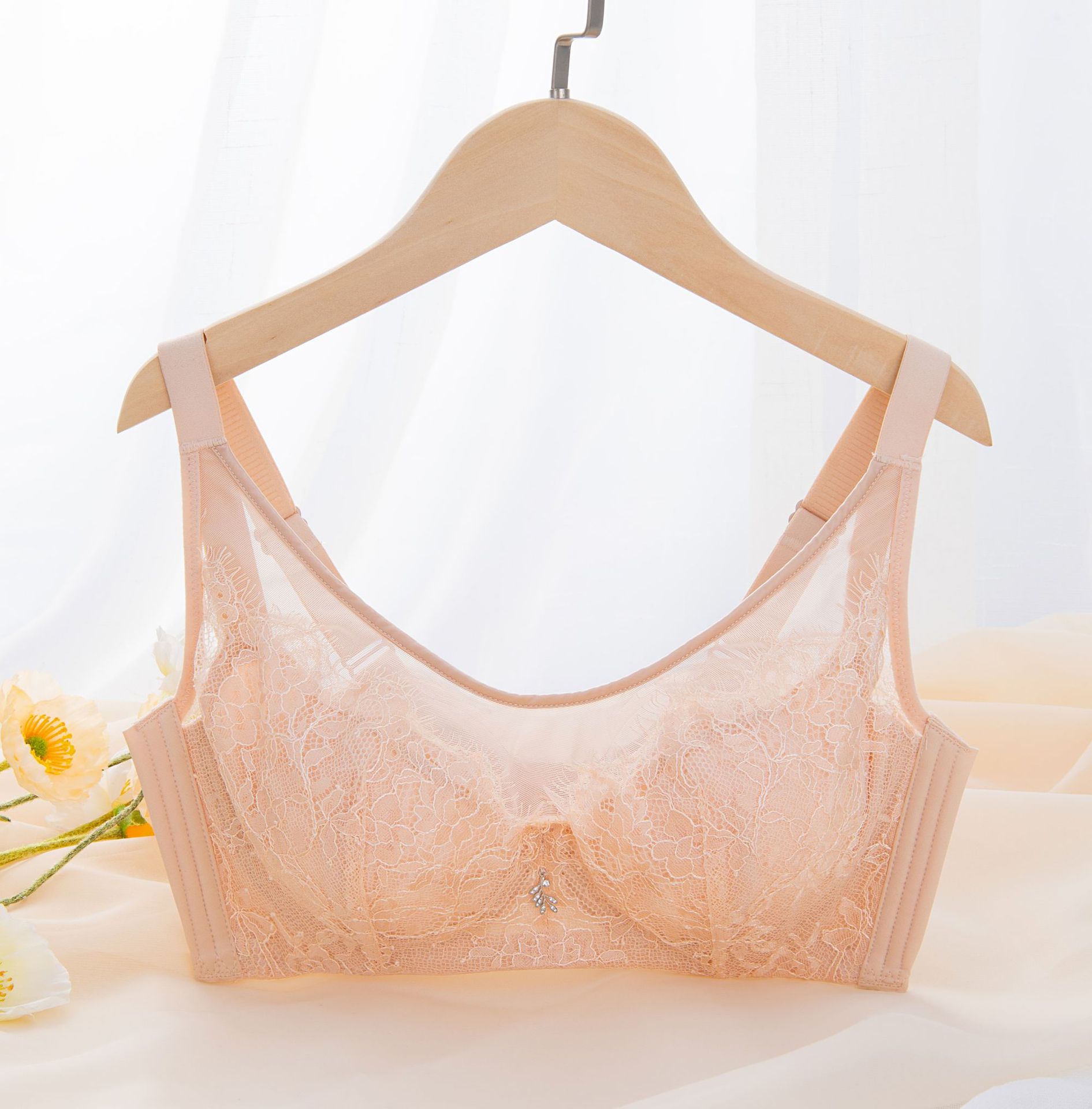 大码女士文胸 防走光 蕾丝诱惑 记忆钛钢圈 美芬琪914