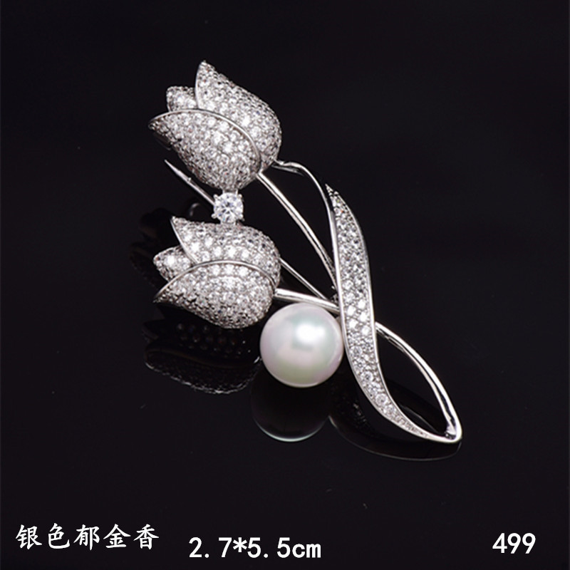 New Arrival Brooch Tulip Flower Pin Anti-Exposure Suit Corsage Collar Brooch Electroplating Korean Style Jewelry Wholesale
