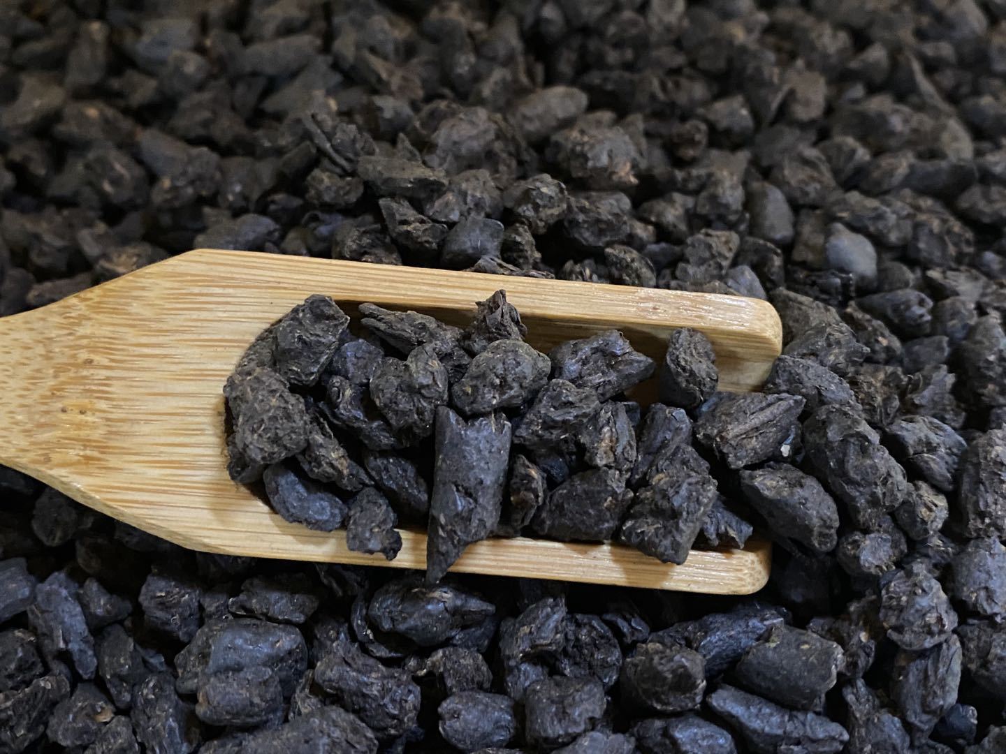 批发云南勐海普洱茶叶熟茶2号碎银子原味 糯香熟普散茶茶化石500g