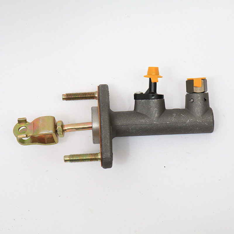 离合器总泵(离合器主缸)