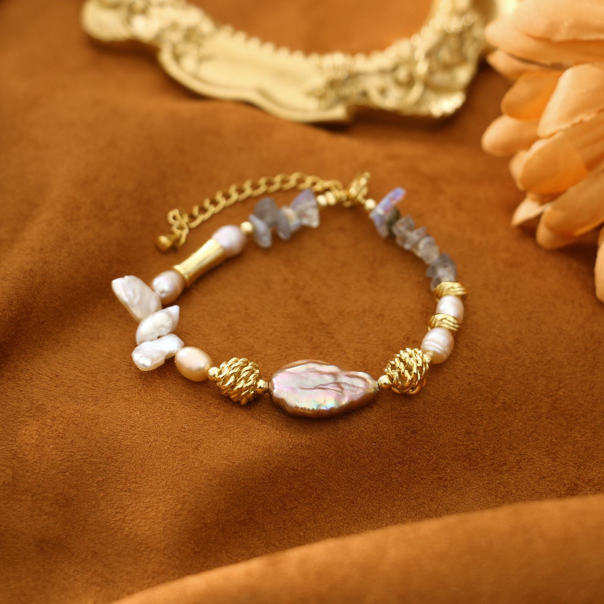 Moonstone Baroque Freshwater Pearl All-Match Bracelet Niche Design Light Luxury Bracelet Girlfriends Student Jewelry