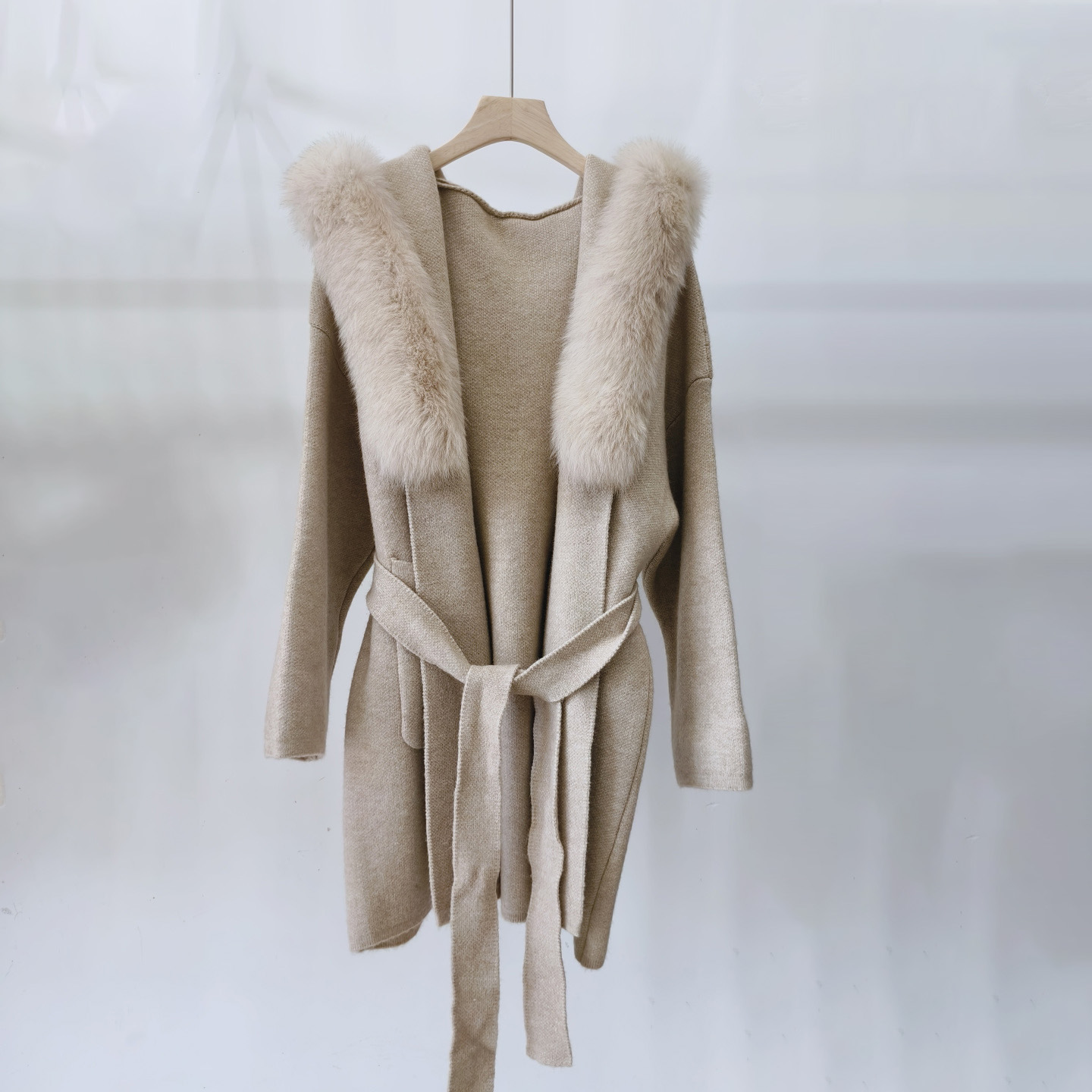 时髦系带毛衣外套女轻奢真狐狸毛连帽大毛领慵懒高级感中长款开衫