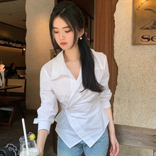 设计感收腰白色衬衫女2023新款韩版v领显瘦修身性感小众百搭衬衣