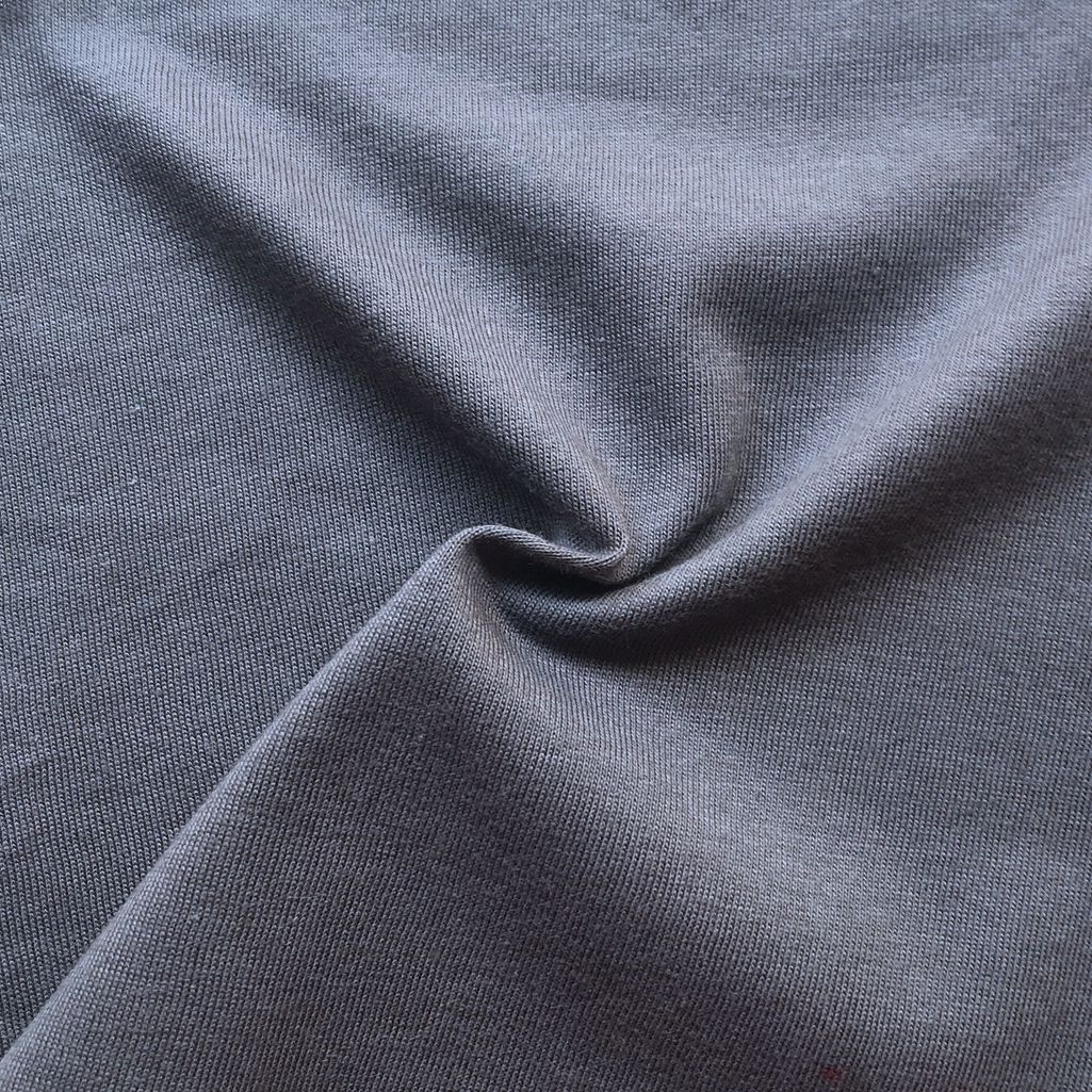 厂家直供 1002#32支精棉平纹布 150g 32s单面广