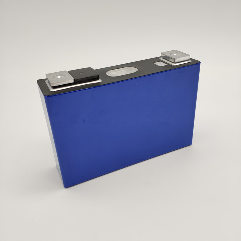 电动车 大单体大容量60ah 70安动力电芯磷酸铁三元锂电池3.7v电芯