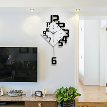客厅挂钟钟表现代简约高级感家用木质静音餐厅玄关装饰时钟挂墙