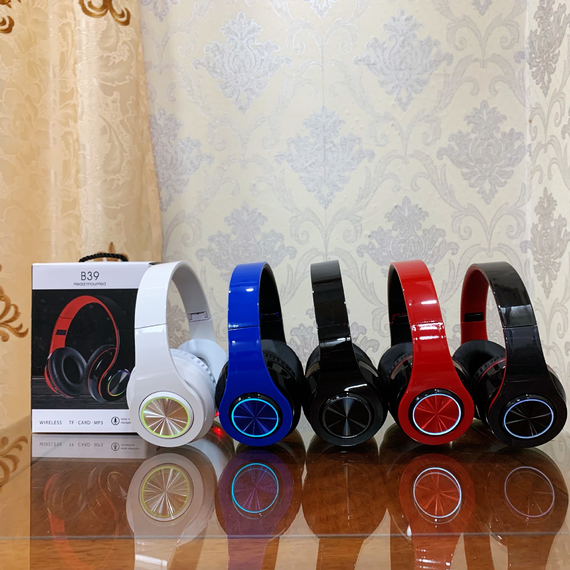 跨境新款b39发光头戴式蓝牙耳机 无线重低音折叠插卡蓝牙耳机批发