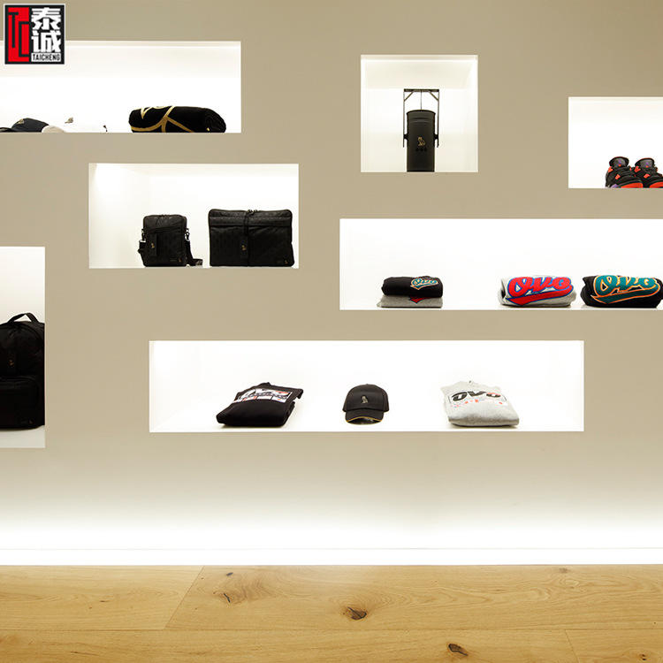 男士服装展示柜 烤漆入墙式方块包包展柜 照明灯手拿包商品陈列柜