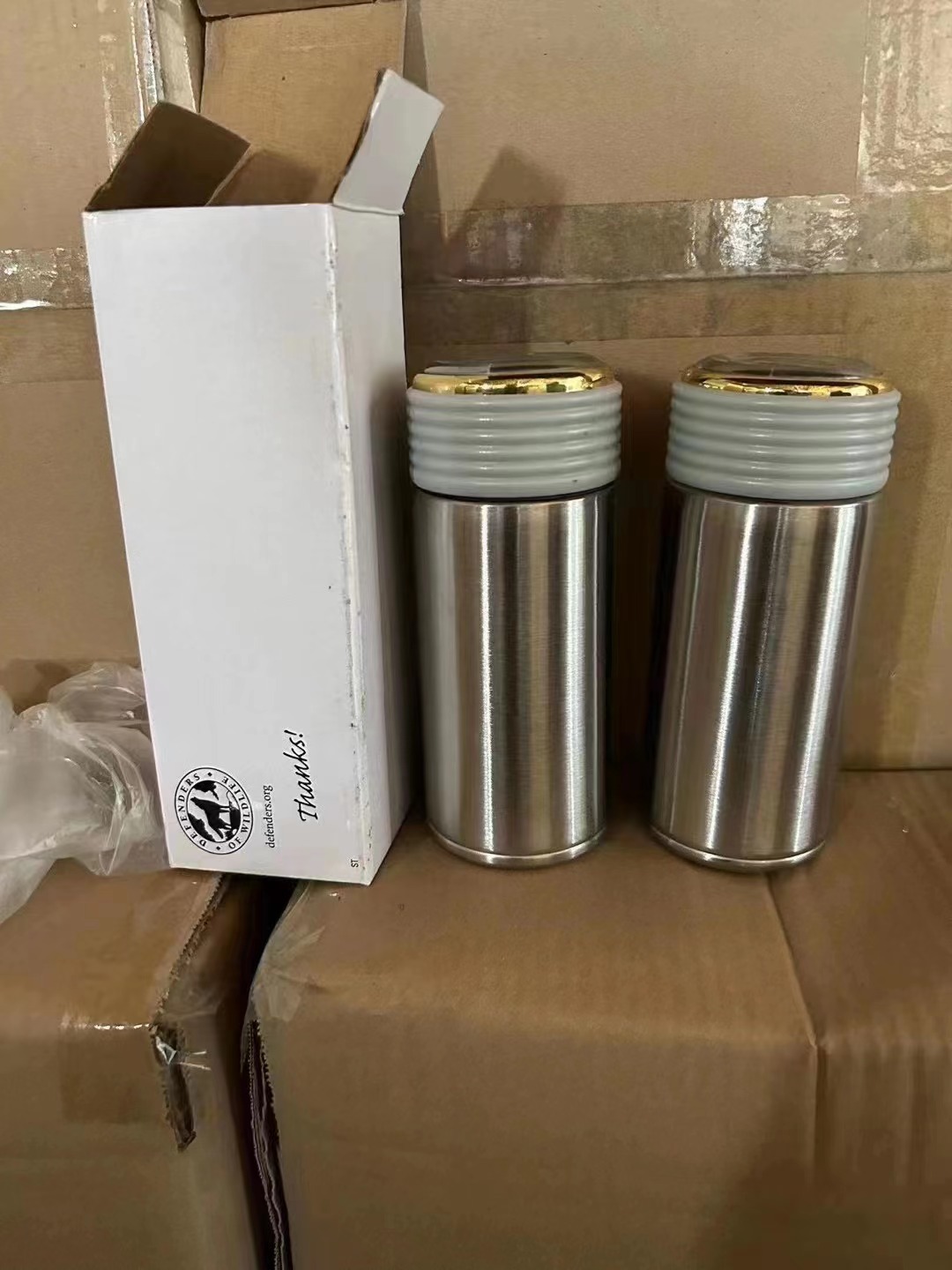 跨境外贸清仓处理户外家用保温杯库存尾货地摊跑江湖赠品直播批发