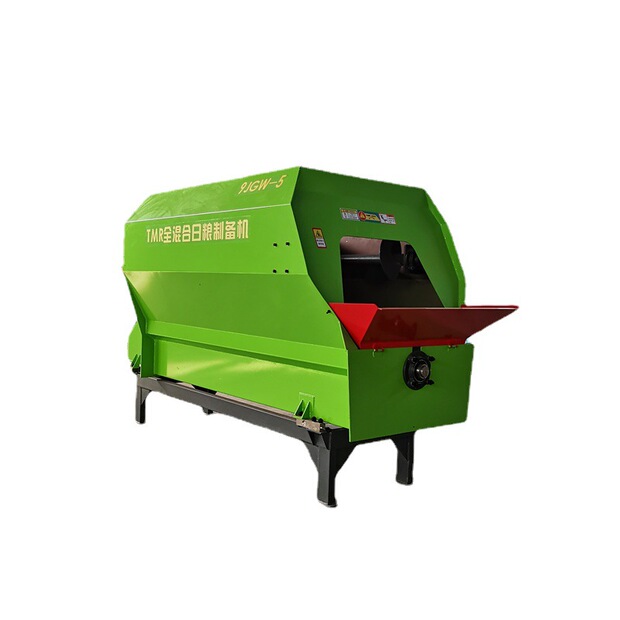 小型tmr饲料草料牛羊猪马鹿揉丝全日粮混合搅拌机拌草机设备
