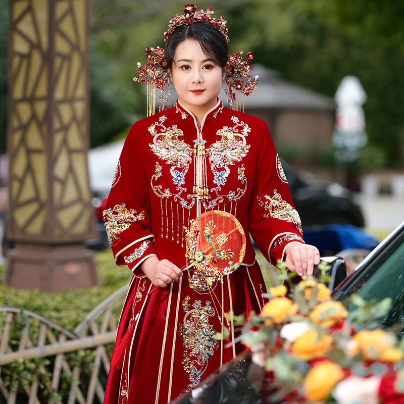胖女孩结婚中式婚纱大码200斤显瘦丝绒高级秀禾服孕妇肥嫁衣-阿里巴巴