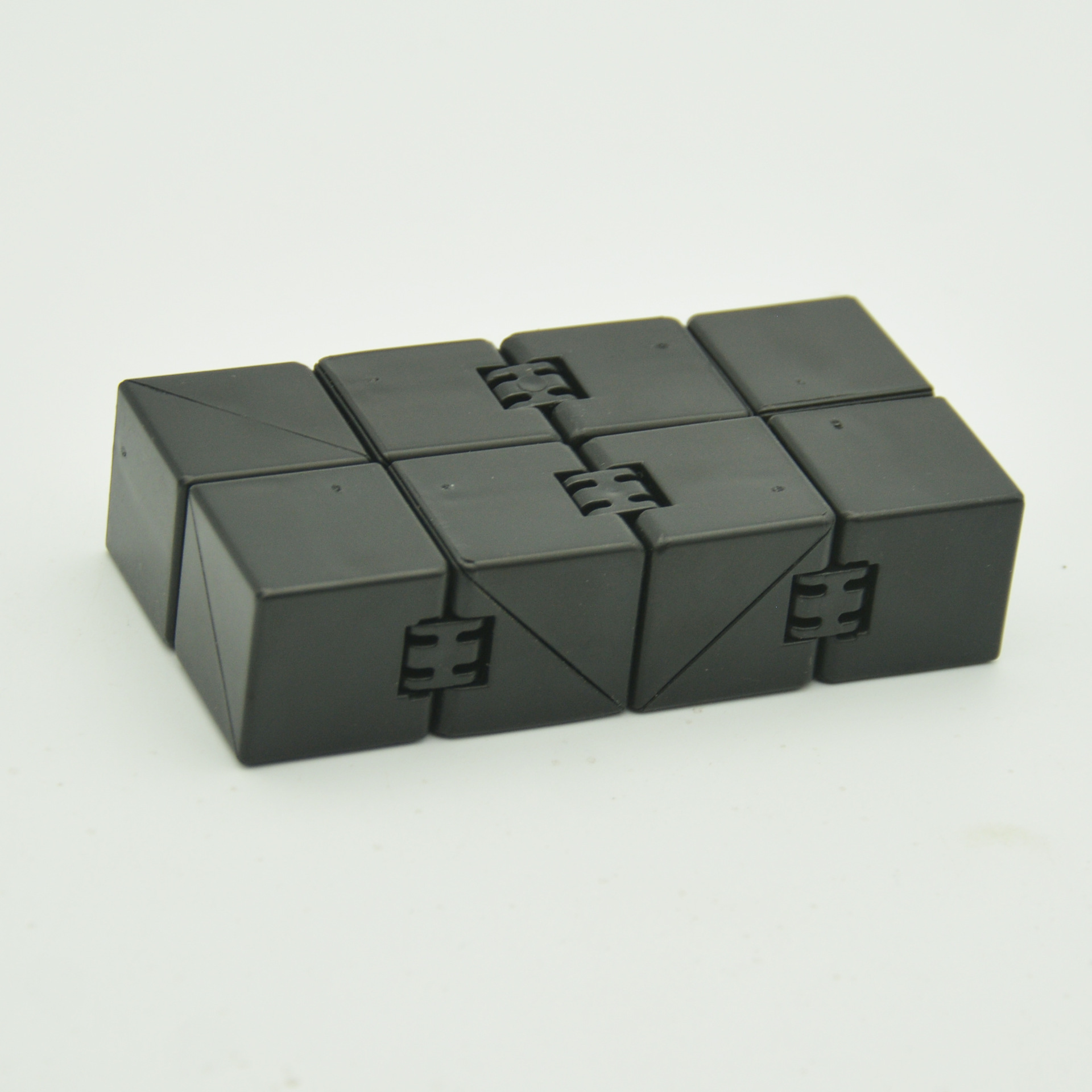 【黄麻麻】无限魔方跨境热销创意翻转解压方块二阶魔方异形玩具