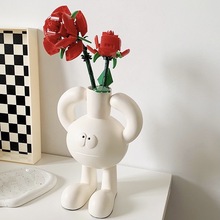 跨境创意ins异形花瓶桌面客厅餐厅摆件树脂插花瓶女孩儿童礼物