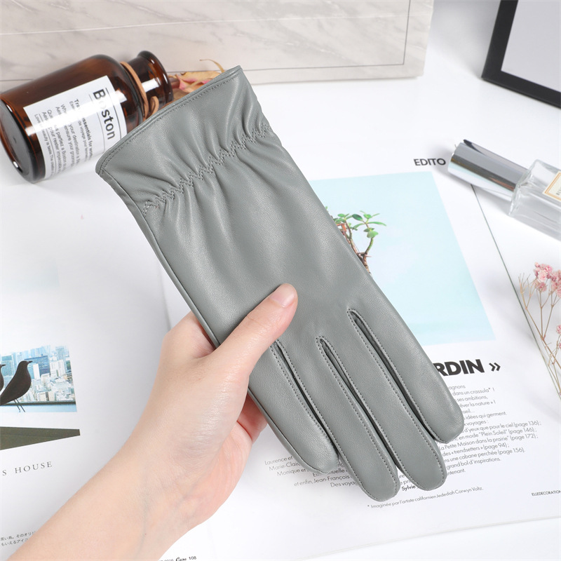 Sheepskin Gloves Women's Winter Fleece-lined Warm Short Driving Cycling Sheepskin Touch Screen Gloves Women's Cute Thin Hand Repair