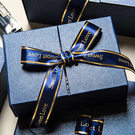 盒 白色蓝色小礼品礼品包装盒 白色装帧纸礼品盒子黑色花礼品包装盒