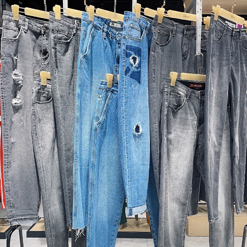 小魔鱼牛仔裤尾货批发进货实体店专卖店源头工厂拿货厂家时尚个性