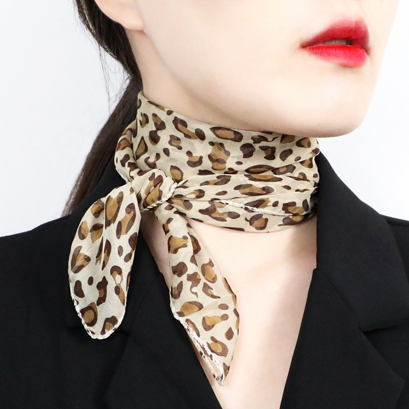 European and American Style Classic Leopard Pattern Printed Spring and Summer Women's Small Square Towel Sun-Proof Chiffon Scarf Small Scarf Scarf