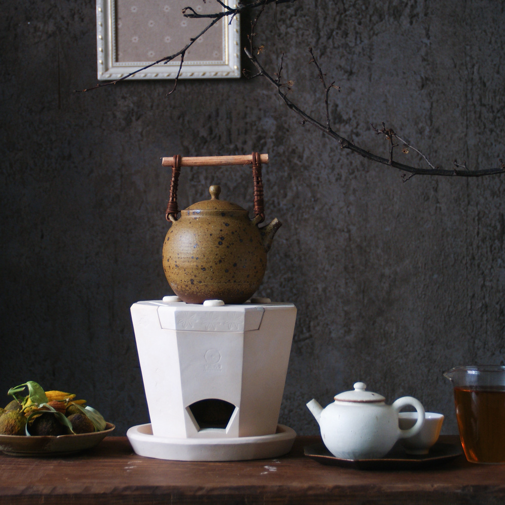 陶壶 纯手工粗陶煮茶器烧水壶泡茶壶竹把铜提梁老岩泥炭火烧茶壶