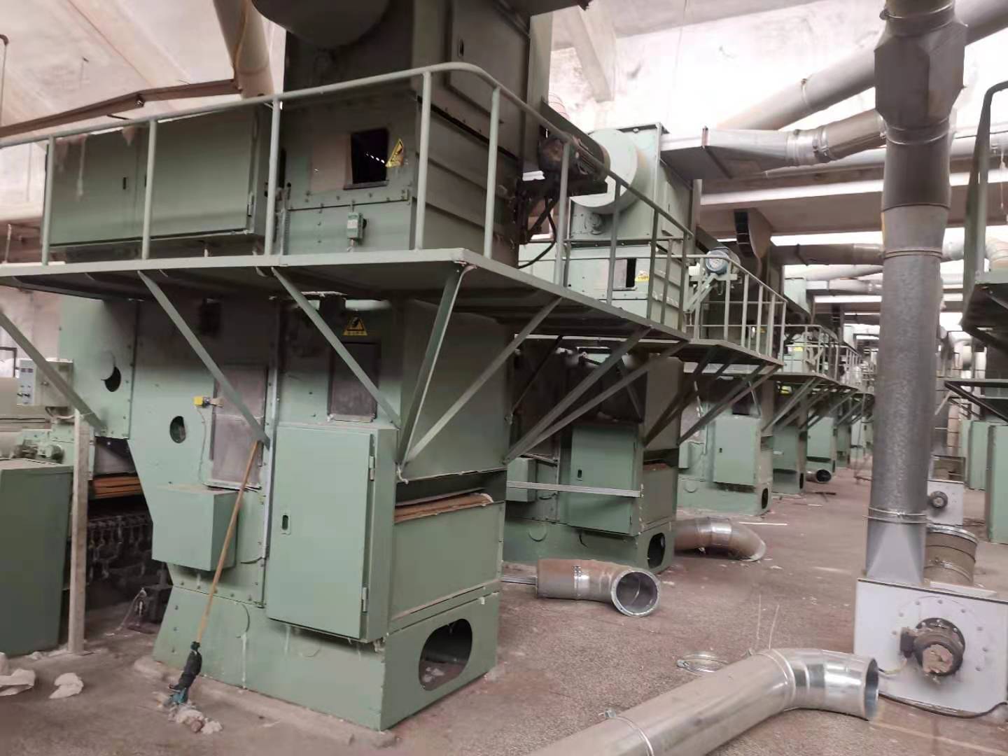 设备出售晨阳产的两头两尾清花机6套13951586985陈