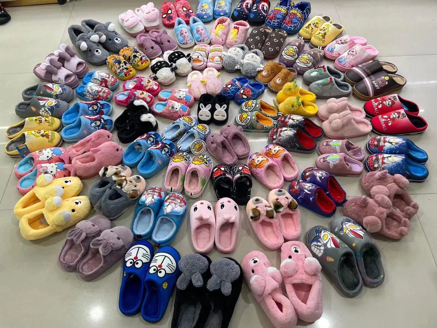 家居男女毛毛拖鞋韩版棉拖鞋时尚休闲保暖轻底鞋地摊外贸内销鞋