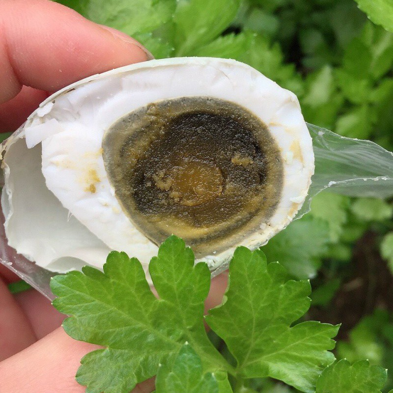 臭鸡蛋臭鸭蛋黑黄正宗农家腌制老北京风味臭咸蛋闻着臭吃着鲜
