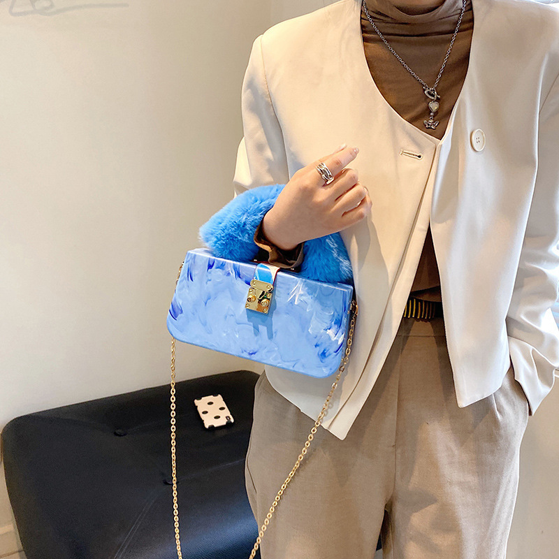 2023 Autumn New Trendy Fashion Crossbody Bag Dinner Bag Acrylic Plush Hand-Held Marbling Box Bag