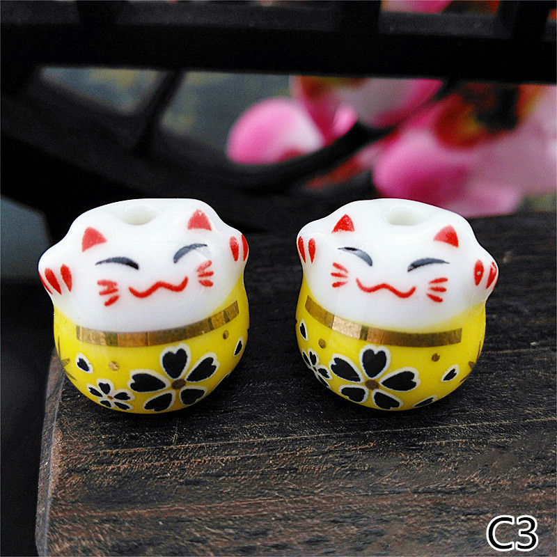 陶瓷彩猫 diy饰品配件汽车挂件陶瓷小饰品挂件批发梅花款小猫挂件