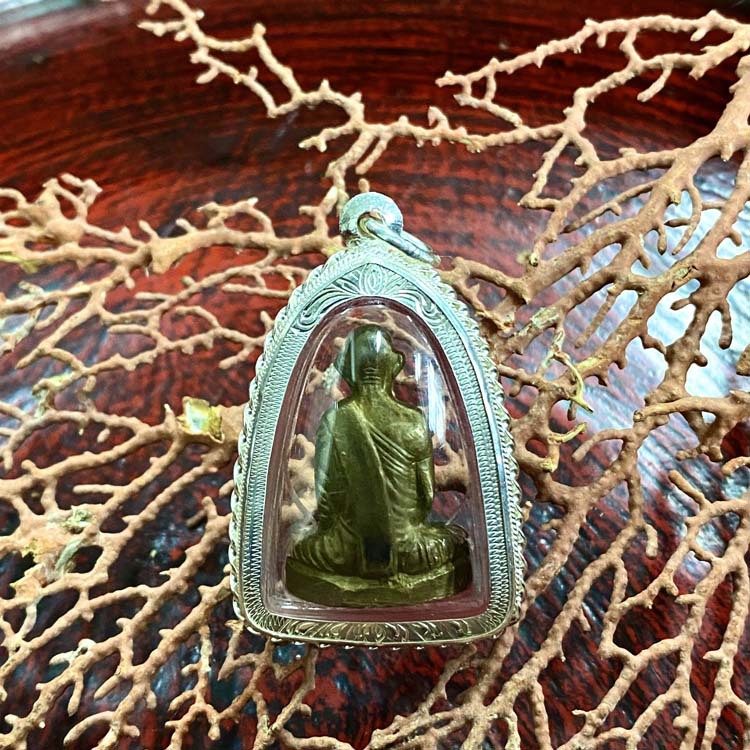 舍玛商贸2493龙婆登自身含多款外壳及塔帕赞卡现货包邮泰国佛牌