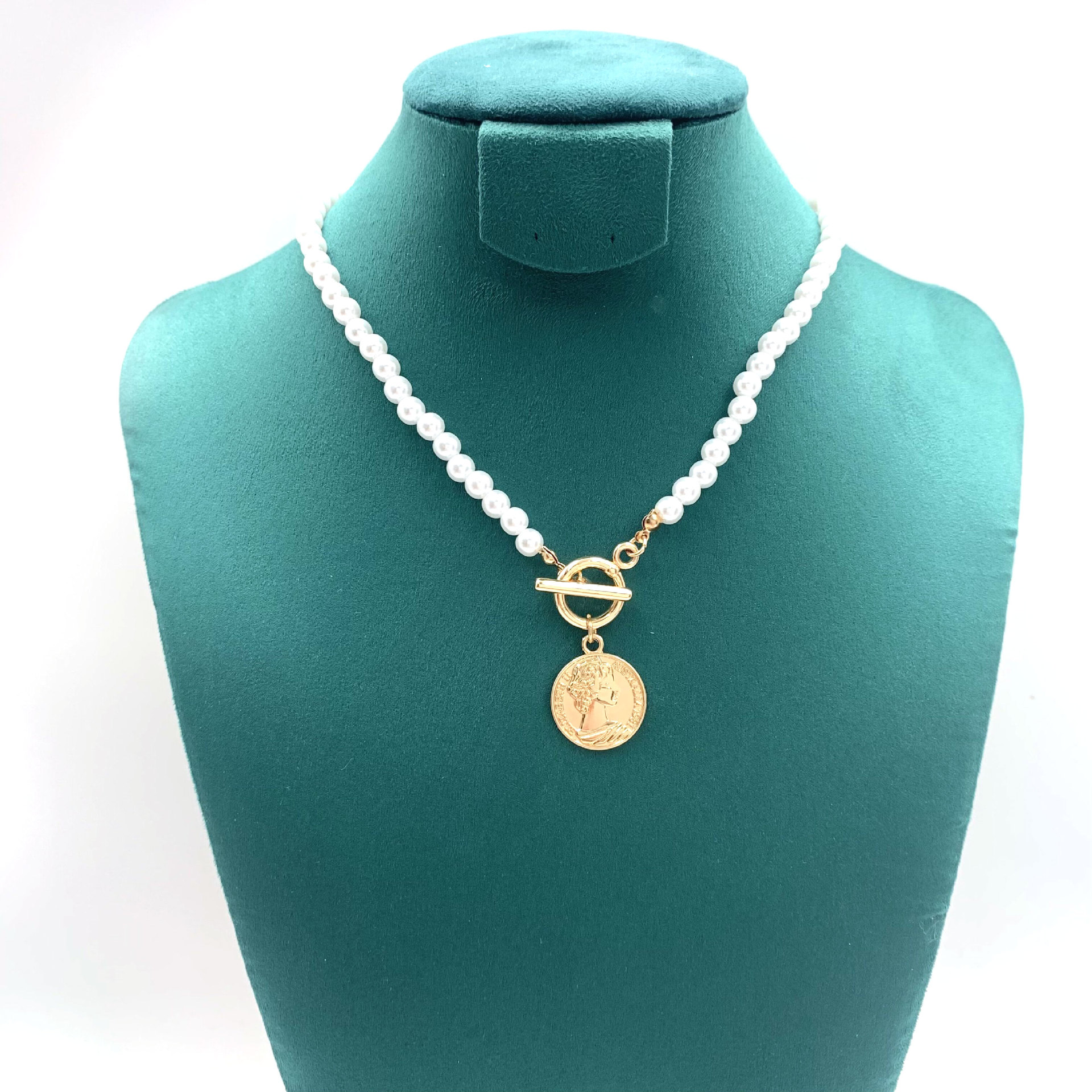复古罗马人头像珍珠硬币项链女小众设计感时尚百搭吊坠锁骨链饰品