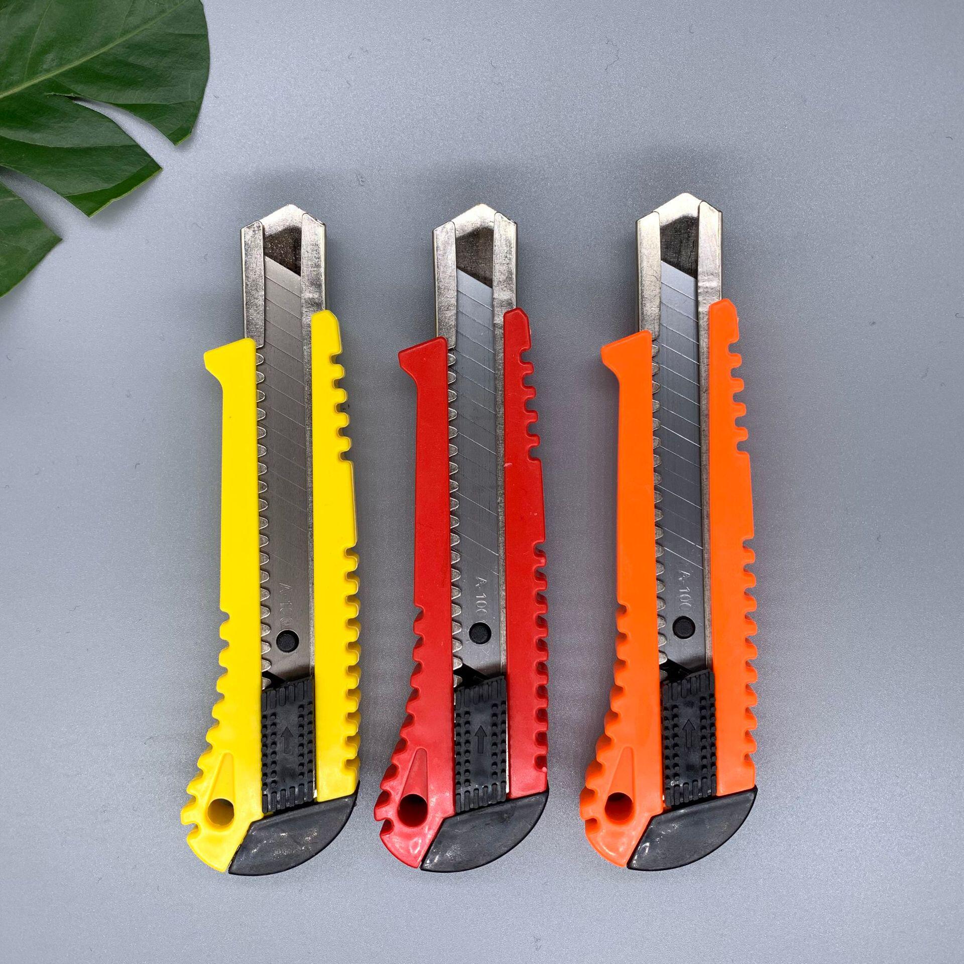 厂家批大号钢美工刀 18mm锋利壁纸工具刀 223型号开箱电商美工刀