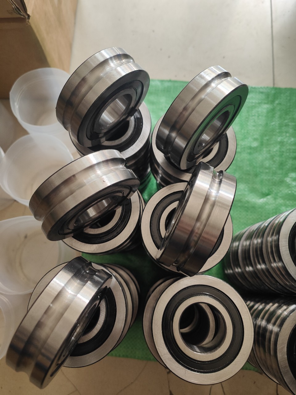 35*80*27 非标带槽轴承u槽v槽非标带槽加厚轴承5207 5307