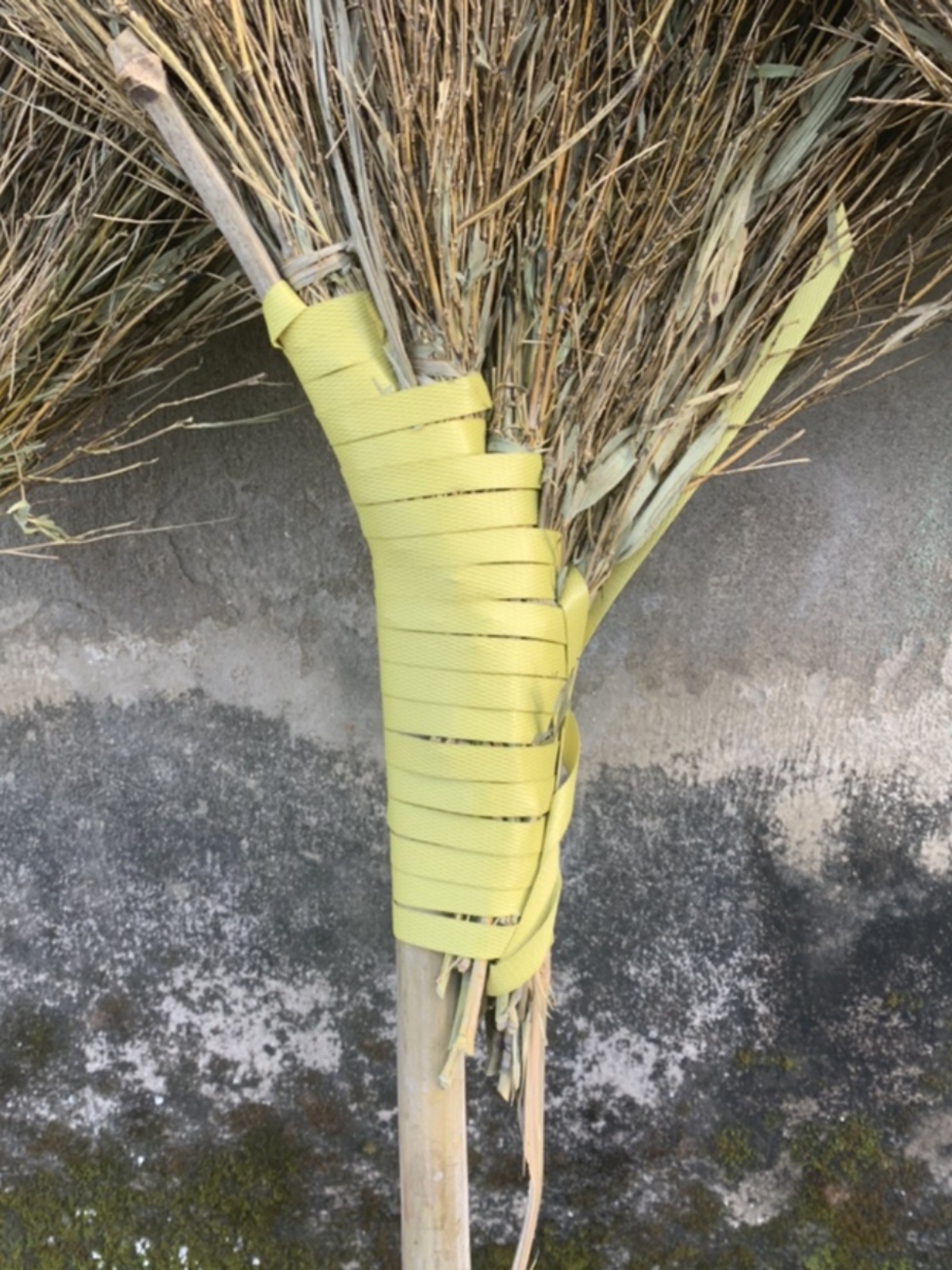 手工农村扫把竹子扫马路庭院子学校户外环卫工厂扫雪大竹扫帚批发