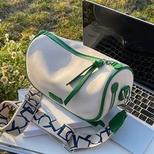 夏季包包女包2022新款宽带斜挎包小众设计女士爆款质感流行枕头包