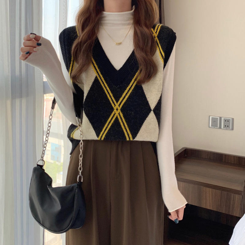 2022春秋新款菱格针织马甲女设计感小众网红马夹毛衣背心叠穿外搭