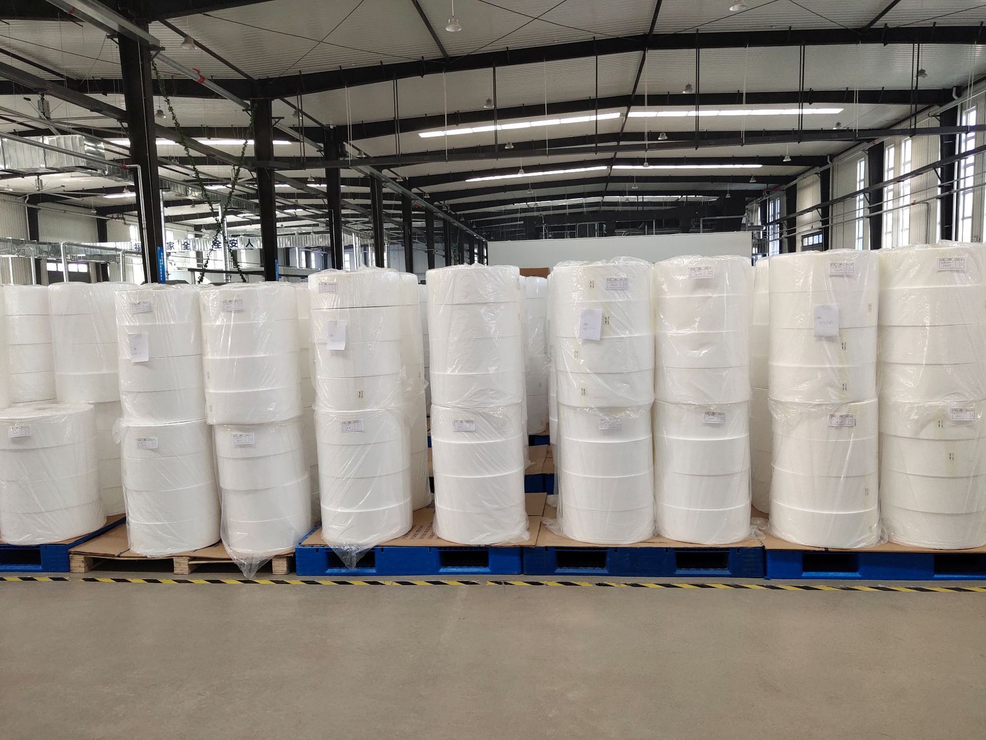 别名熔喷布成分及含量聚丙烯 pp货号007主要用途医疗卫生用布,服装