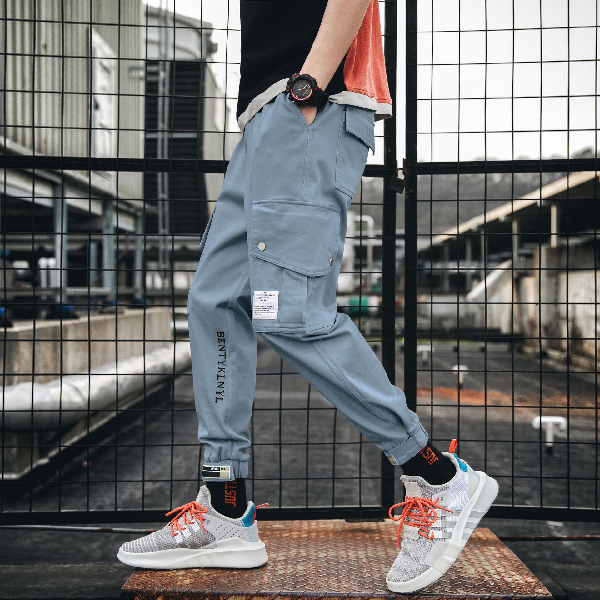 春夏时尚休闲运动工装裤男 青春潮流男裤时尚工装百搭束脚裤