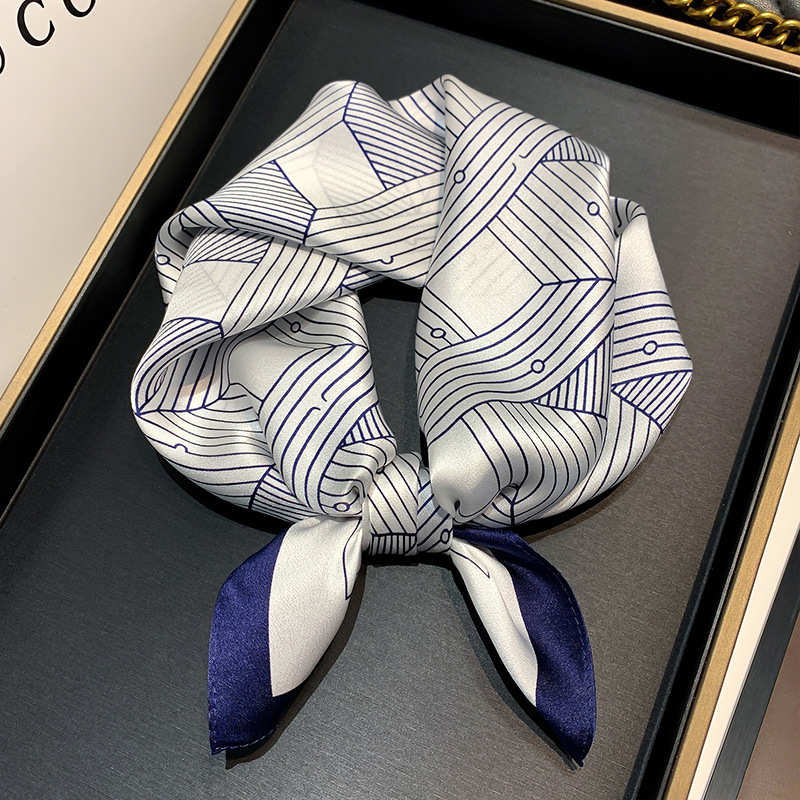 2023 New Silk Scarf Anti-Aging Fashion Small Square Towel Spring and Summer All-Match Multifunctional Mulberry Silk Printed Scarf