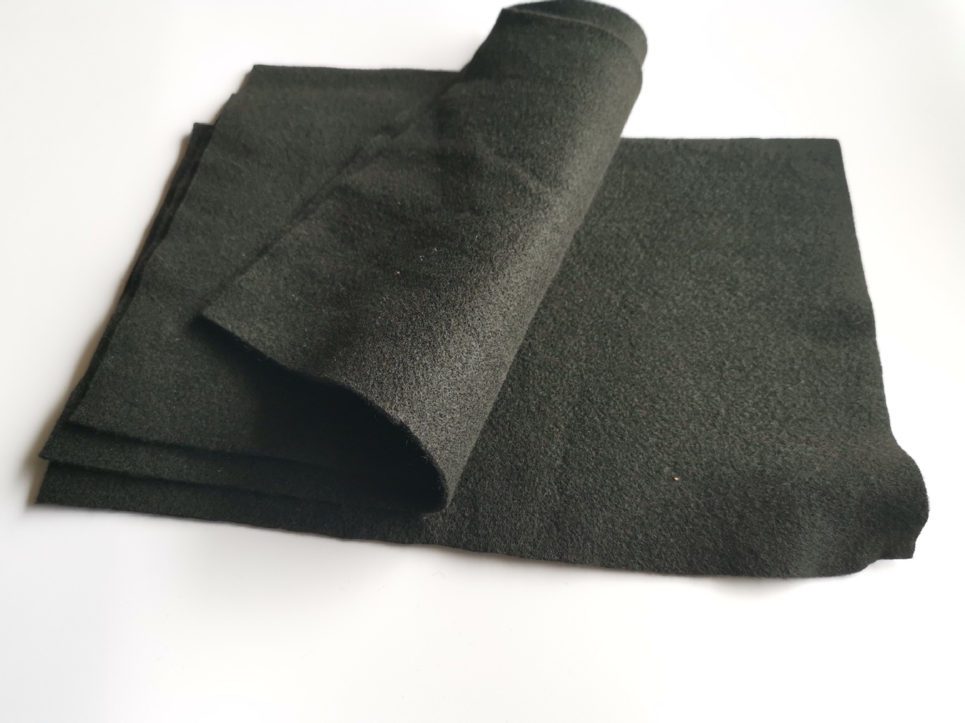 东莞莲诚纤维棉|6年 |主营产品:预氧丝阻燃毡;1633阻燃针刺棉;羊毛毡