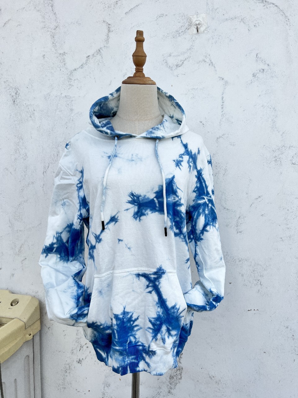 云南大理扎染手工扎染卫衣蓝染带帽卫衣-阿里巴巴