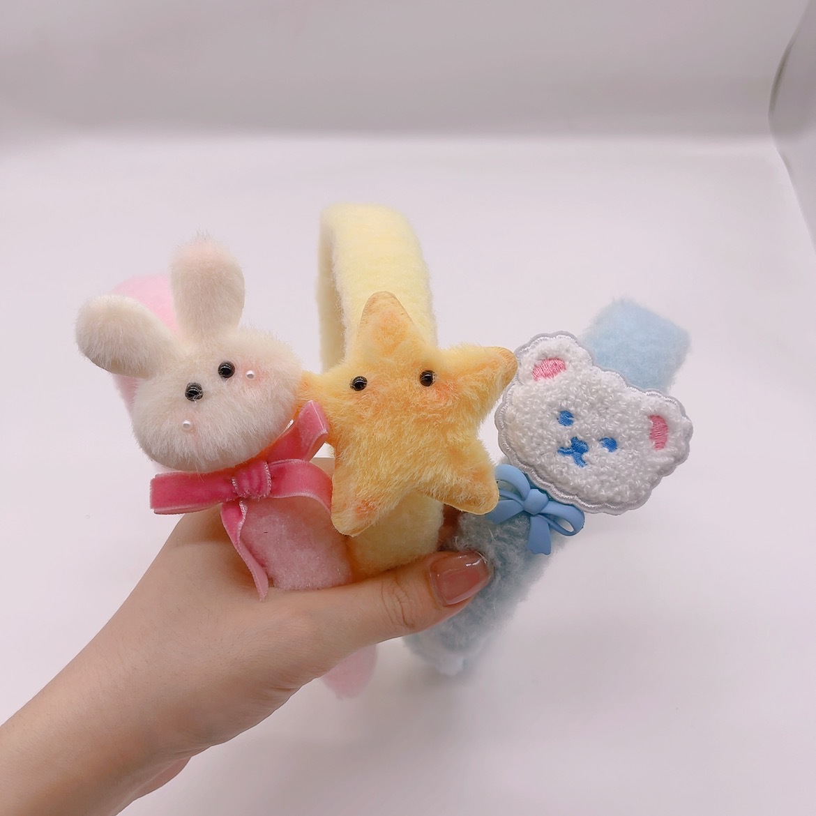 儿童秋冬毛绒发箍女孩可爱卡通网红不伤发防滑头饰少女萌系女童