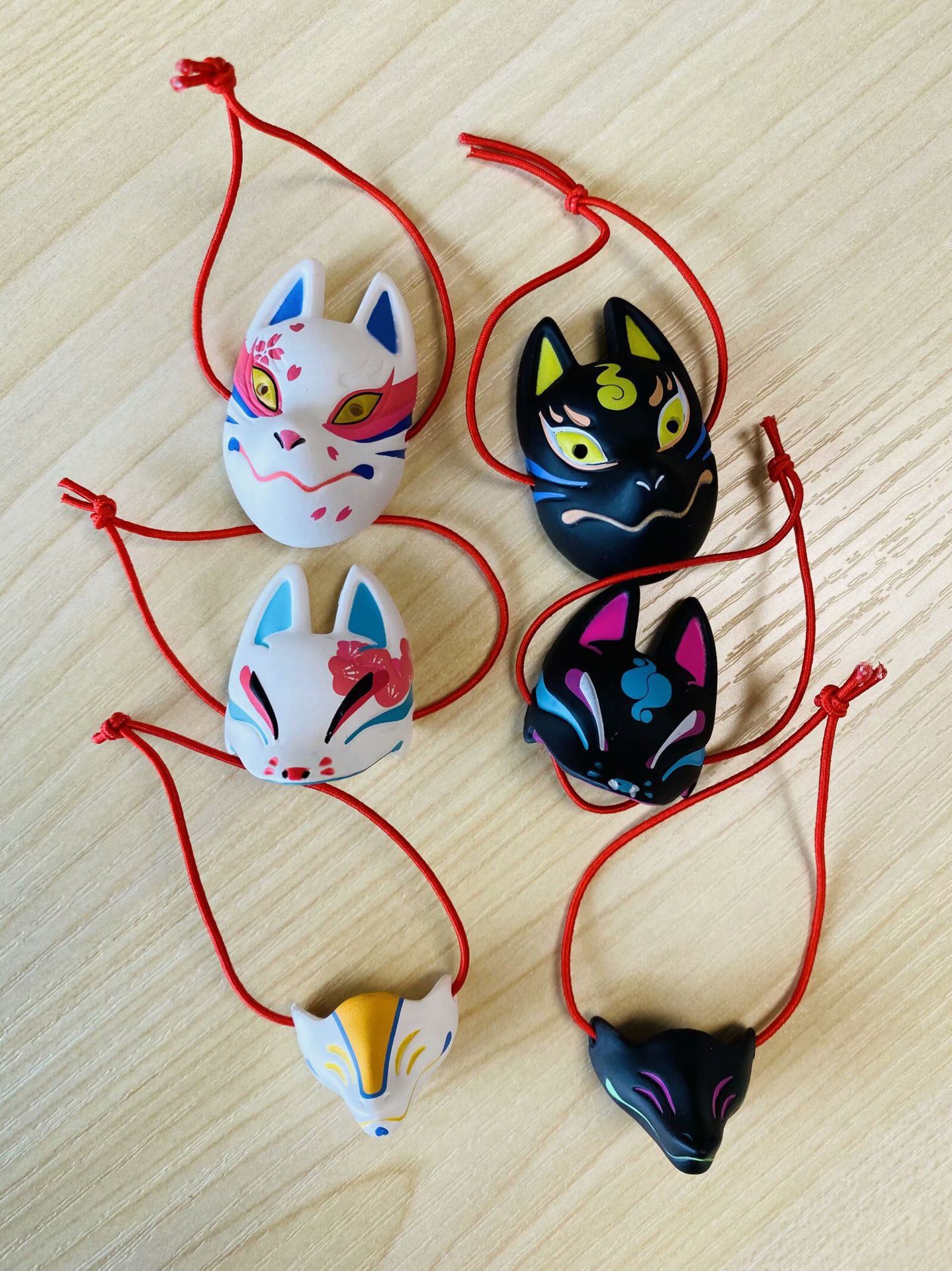动漫批发 6款 狐狸面具 q版粘土人 配件 挂 袋装手办-阿里巴巴