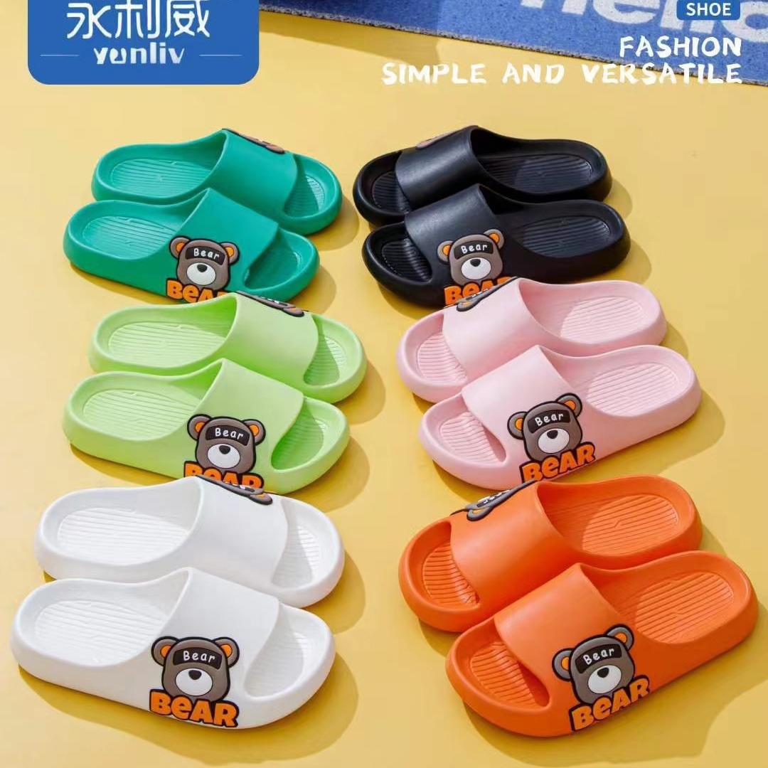 永利威2023年新款批发eva材质踩屎感拖鞋卡通家居情侣男款一字拖