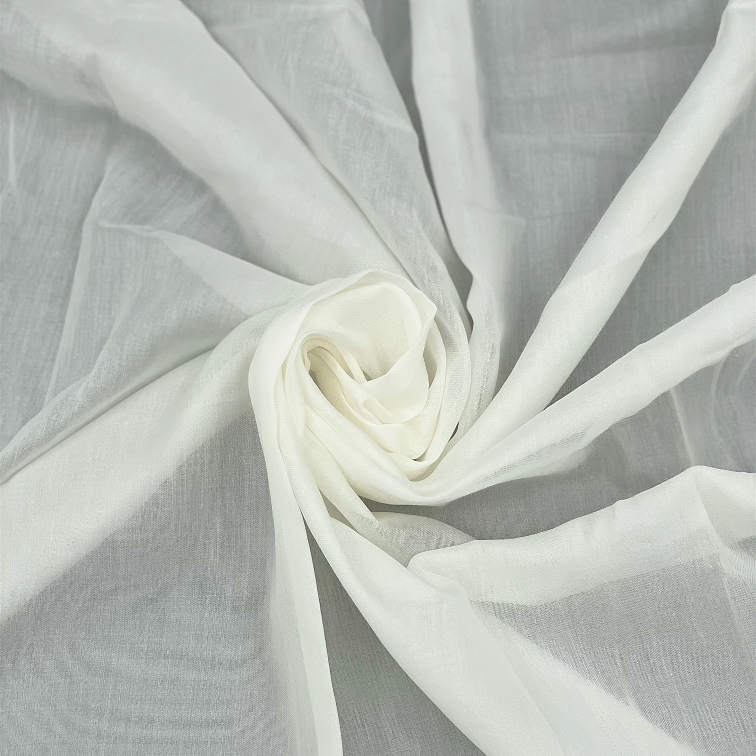 22春夏轻薄时装面料 桑蚕丝棉细斜纹 25%桑蚕丝75%