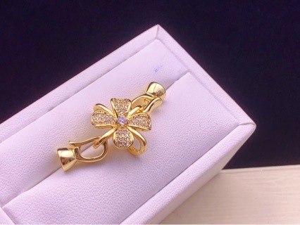 diy珍珠配件 珍珠项链镶钻扣头镀18k金项链链接扣四叶草小花扣