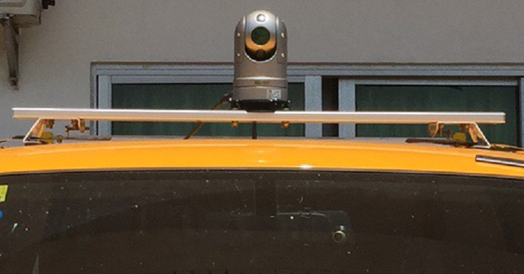 智能云台摄像机车顶红外高清200万像素变焦变倍360度旋转户外除雾