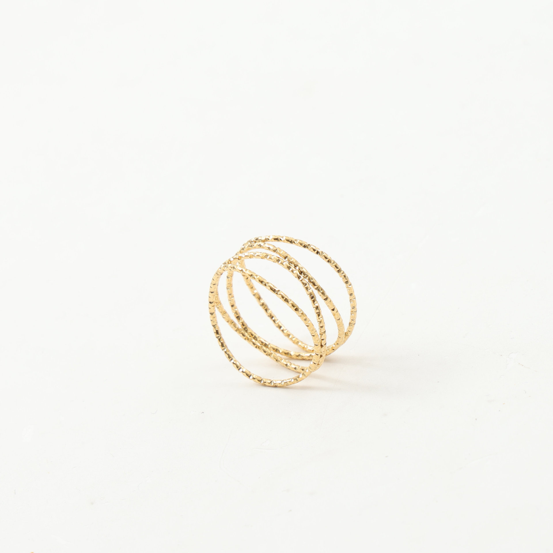 多层弯曲戒指 钛钢电镀18k金