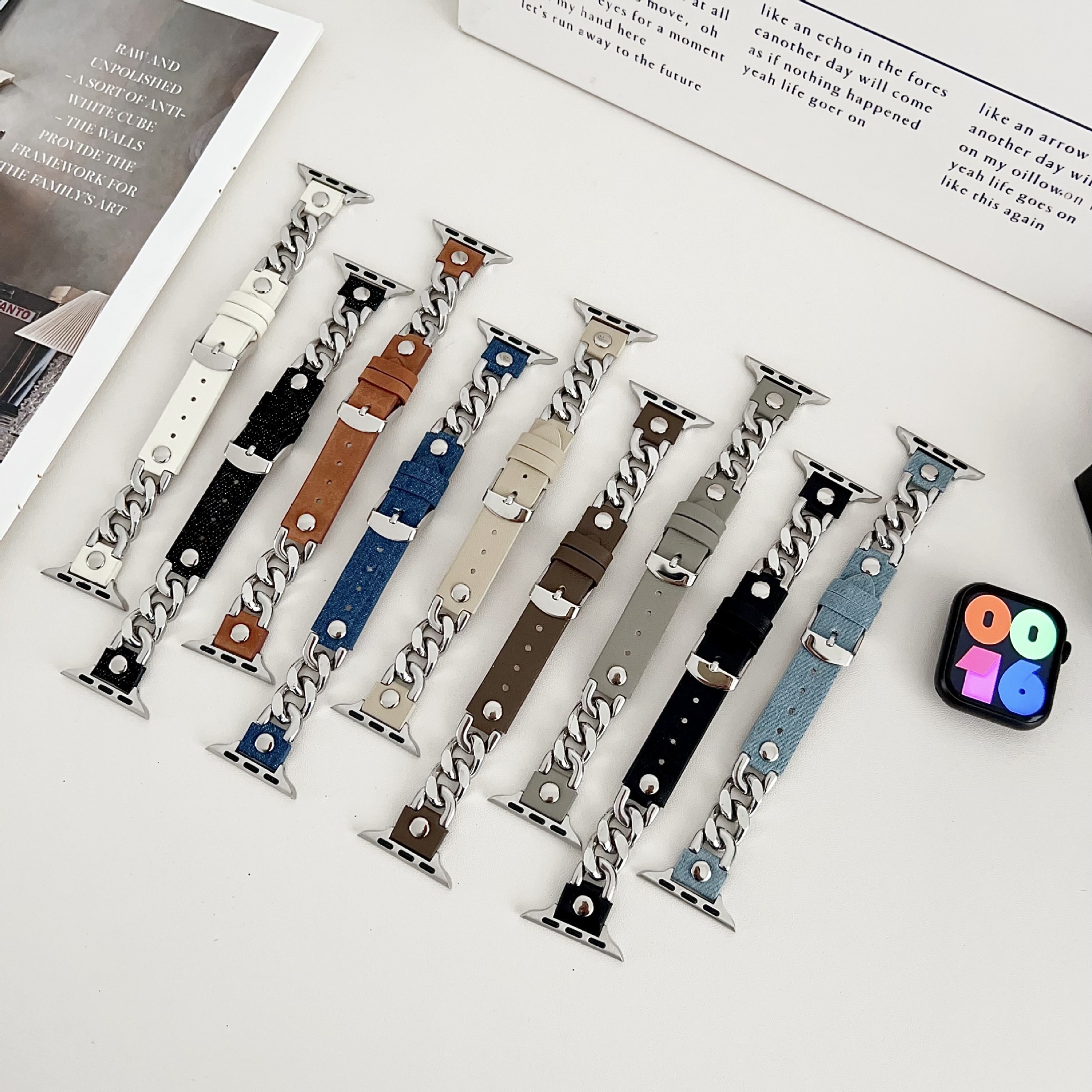 适用iwatch8秋冬女款皮质拼接金属牛仔链条苹果手表表带s9657代se