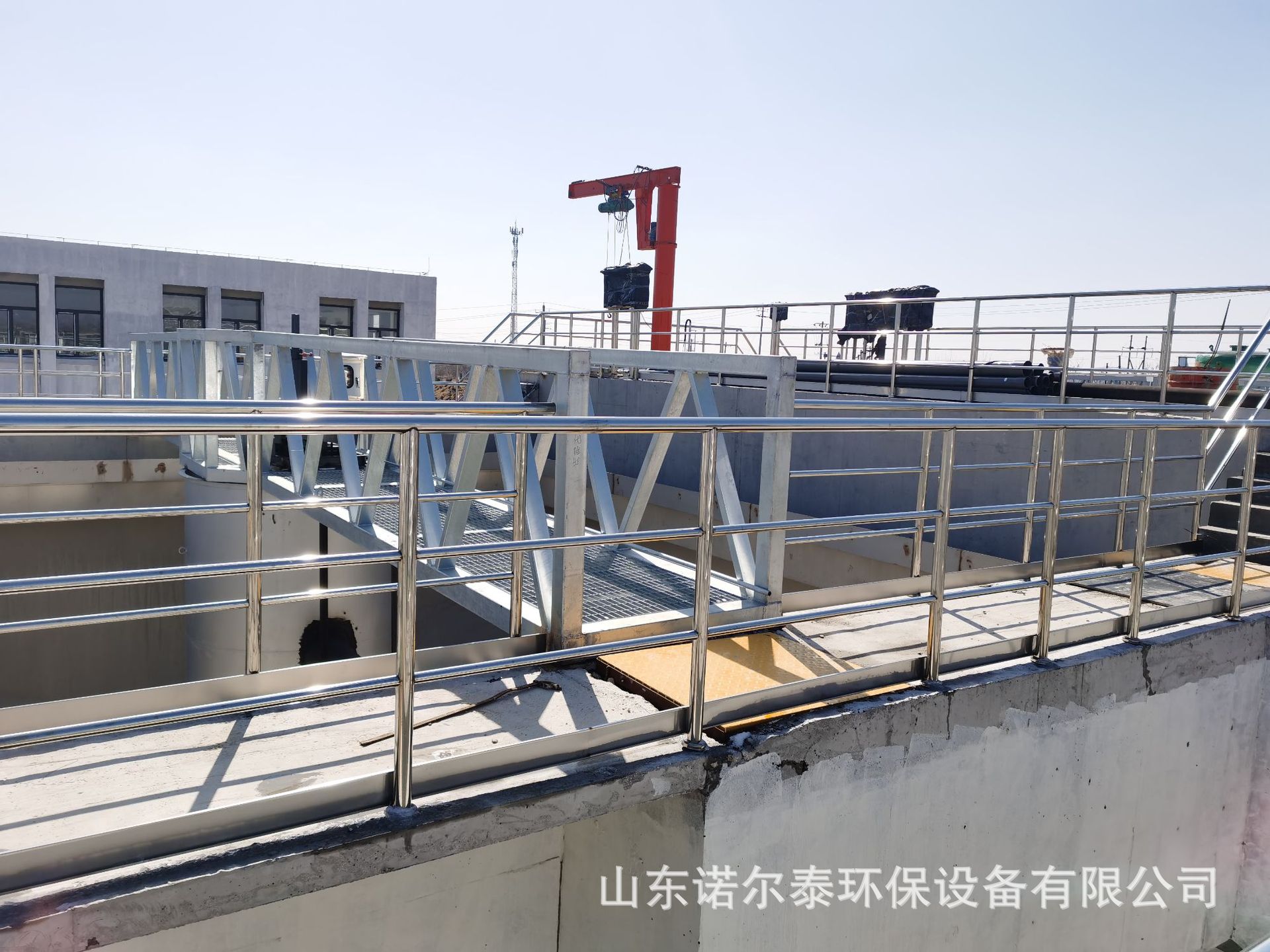 沉淀池刮吸泥机 周边传动刮泥机 厂家供应 行车式污泥